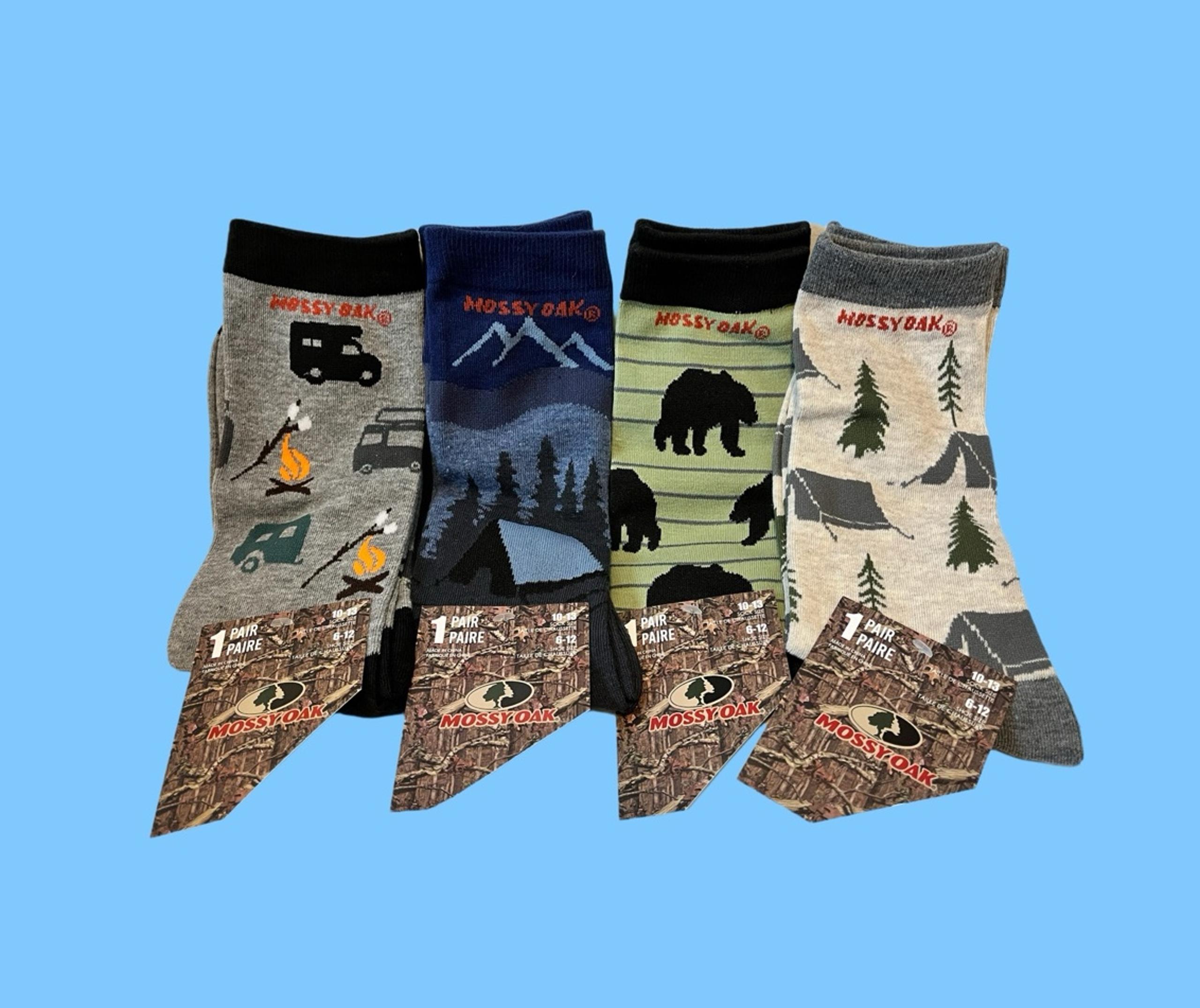 Mossy Oak 4 Pairs of Men’s Camping Theme Socks Sock Size 10-13, Shoe Size 6-12