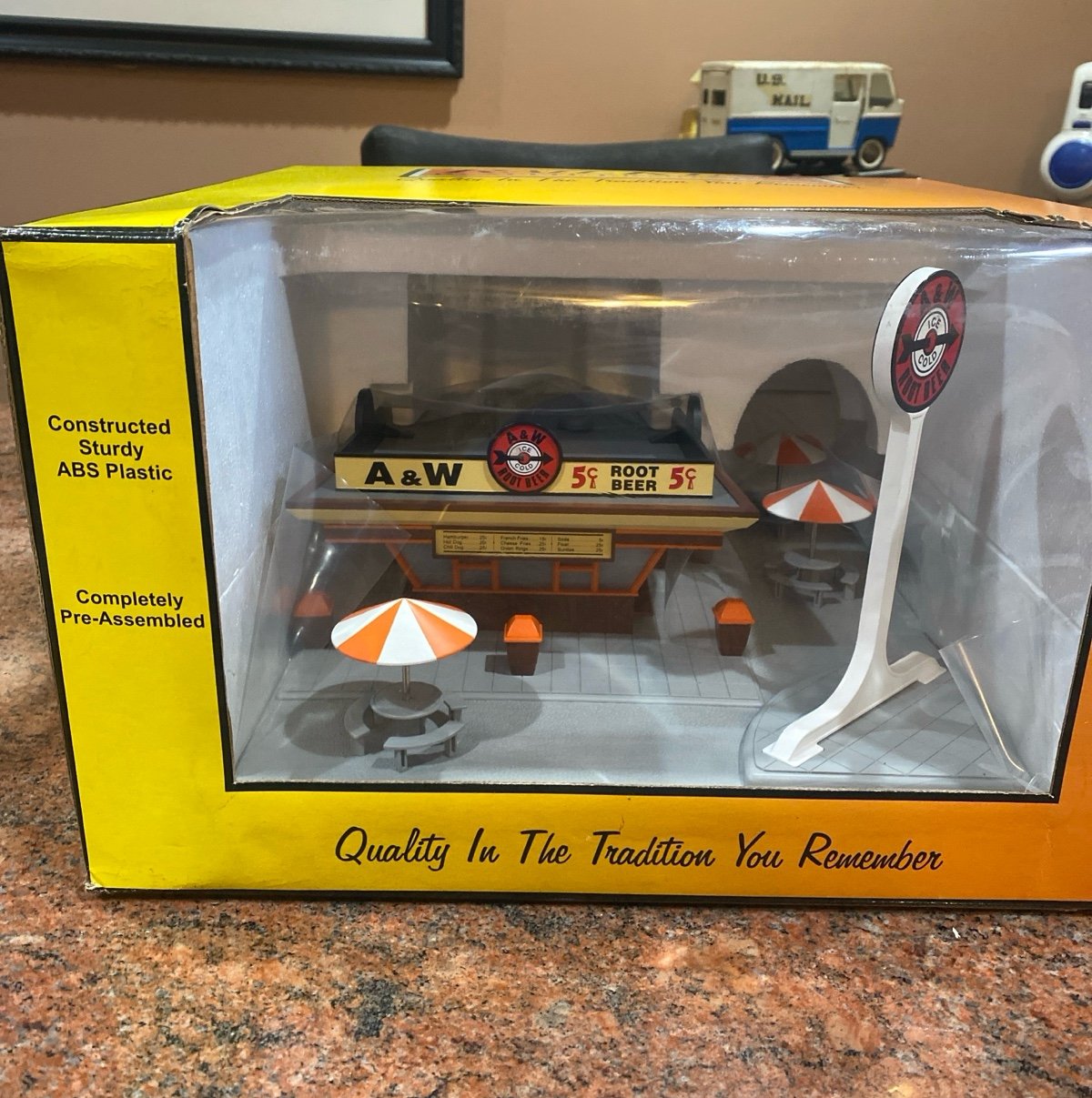 Vintage RAIL KING A&W Rootbeer Fast Food Restaurant Stand NEW #30-9068 train set
