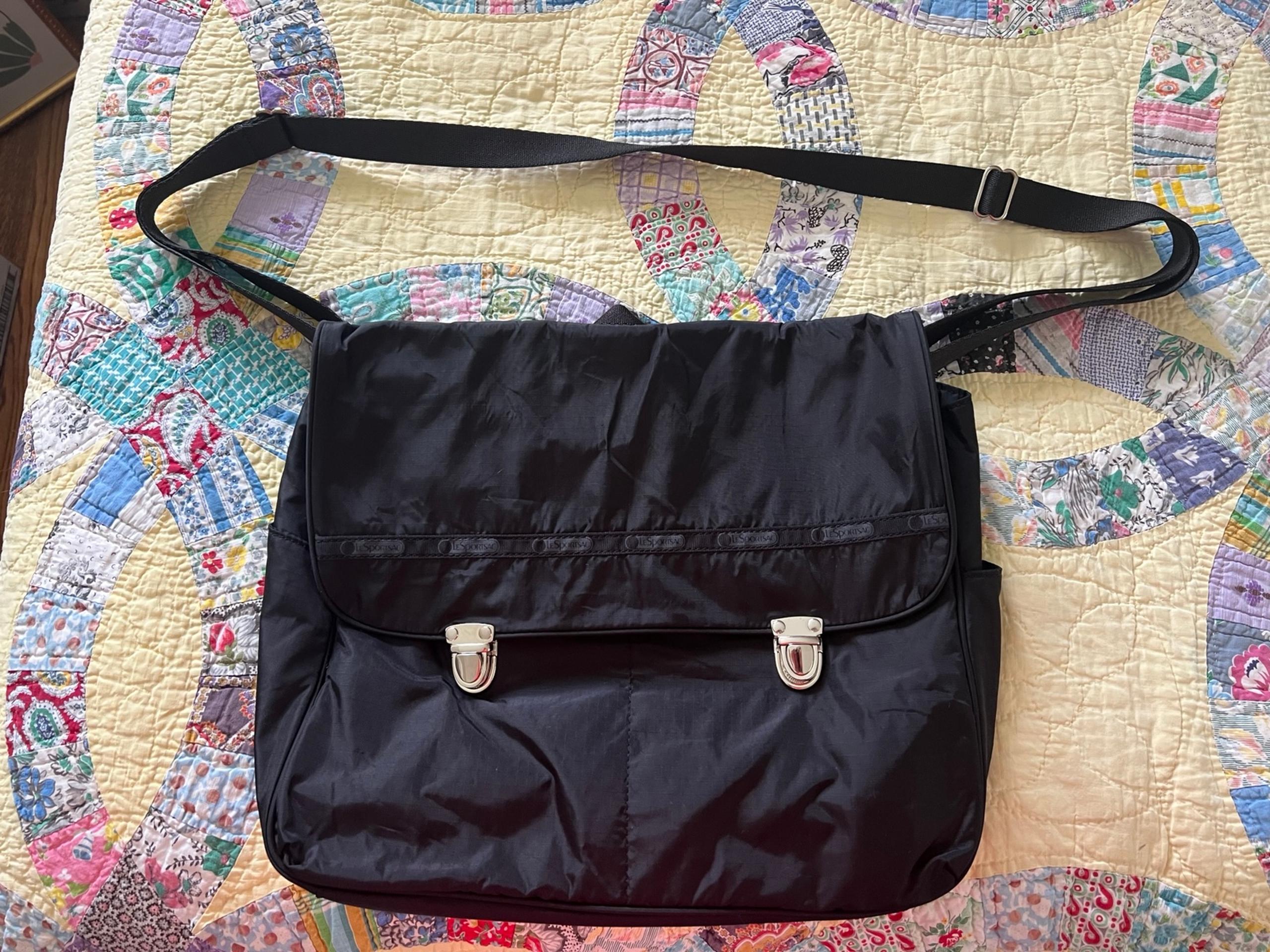 Le Sport Sac Black Nylon Crossbody Messenger Bag