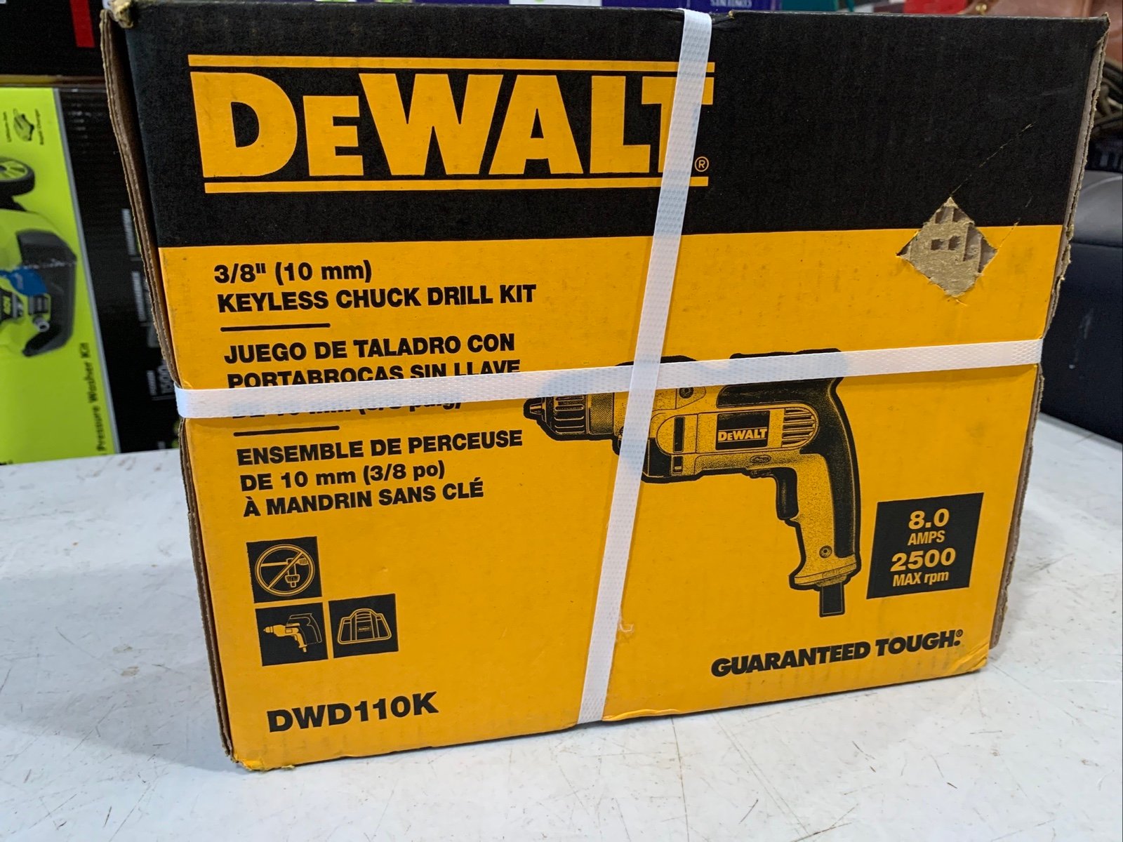 Dewalt 3/8'' (10Mm) Vsr Pistol Grip Drill Kit With Keyless Chuck