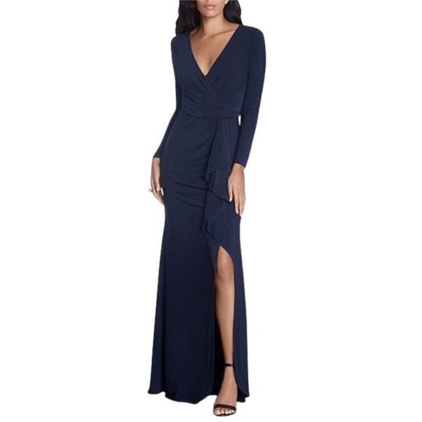 NWT Betsy & Adam Long Sleeve Surplice V-Neck