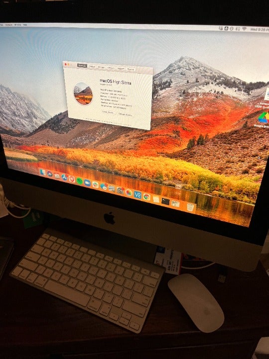 Apple iMac 21.5” A1311 All in One Desktop 500 GB Storage (2010)