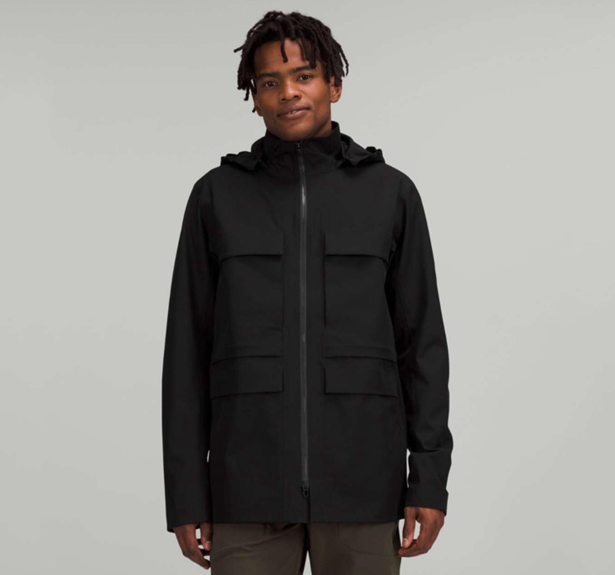 Lululemon Men’s Outpour StretchSeal Field Black Jacket Size Large