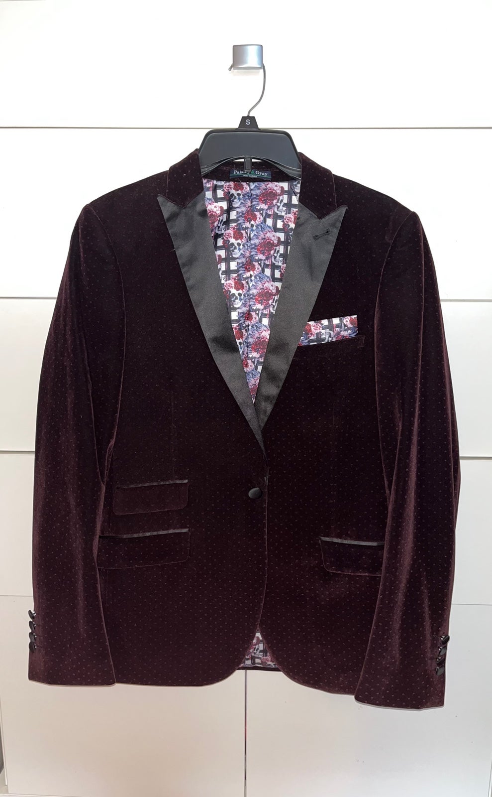 Paisley & Gray 36S Slim Fit Grosvenor Peak Prom Suit Jacket in Burgundy Velvet