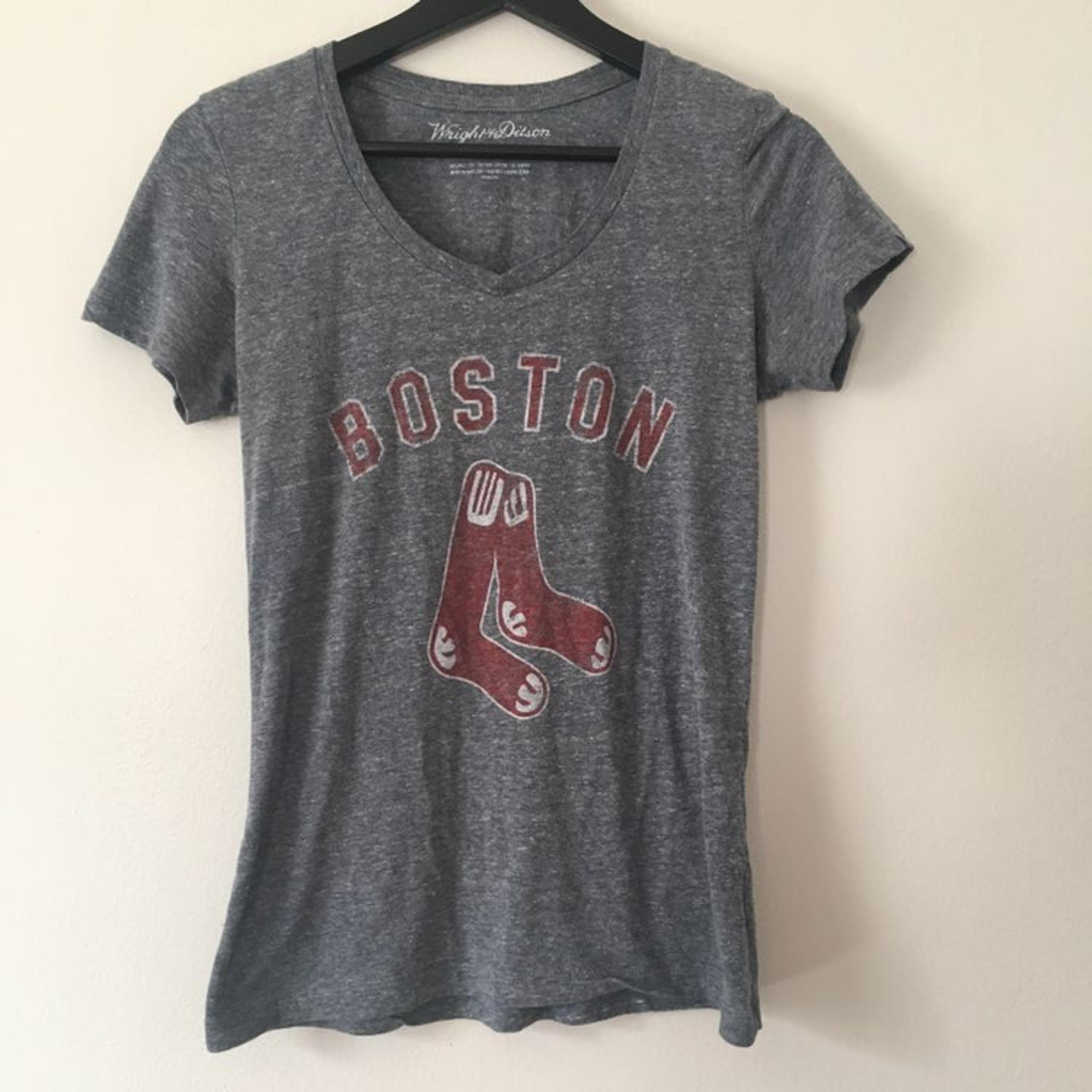 Red Sox Shirt size Small/Medium
