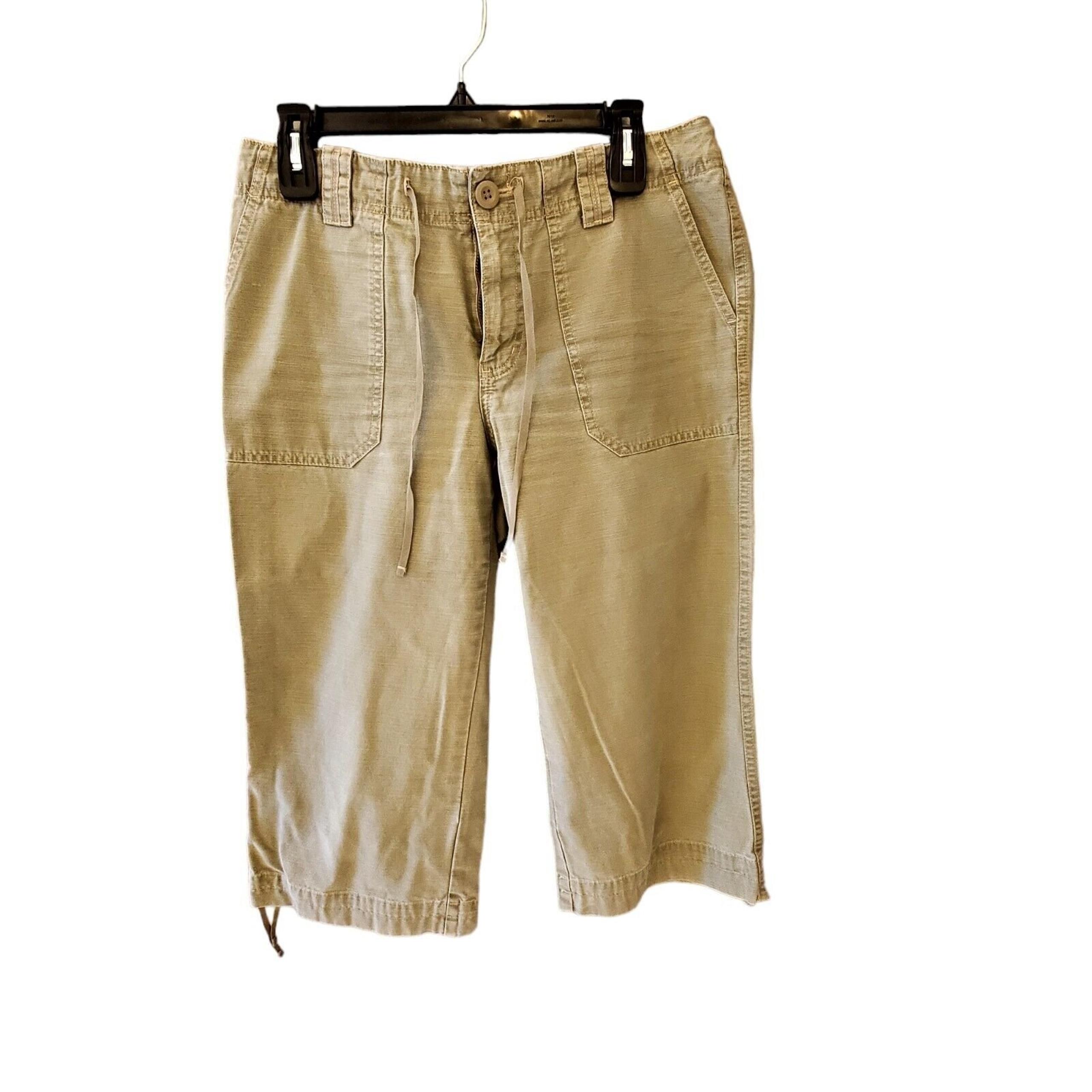 Eddie Bauer Olive Green Capri Pants Women’s Size 8 Casual Outdoor Hiking