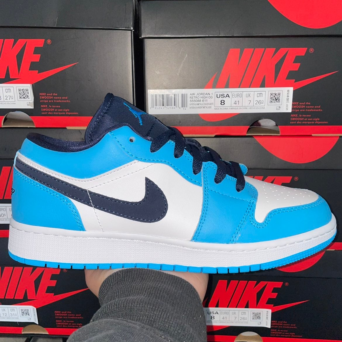 Jordan 1 Low UNC Obsidian