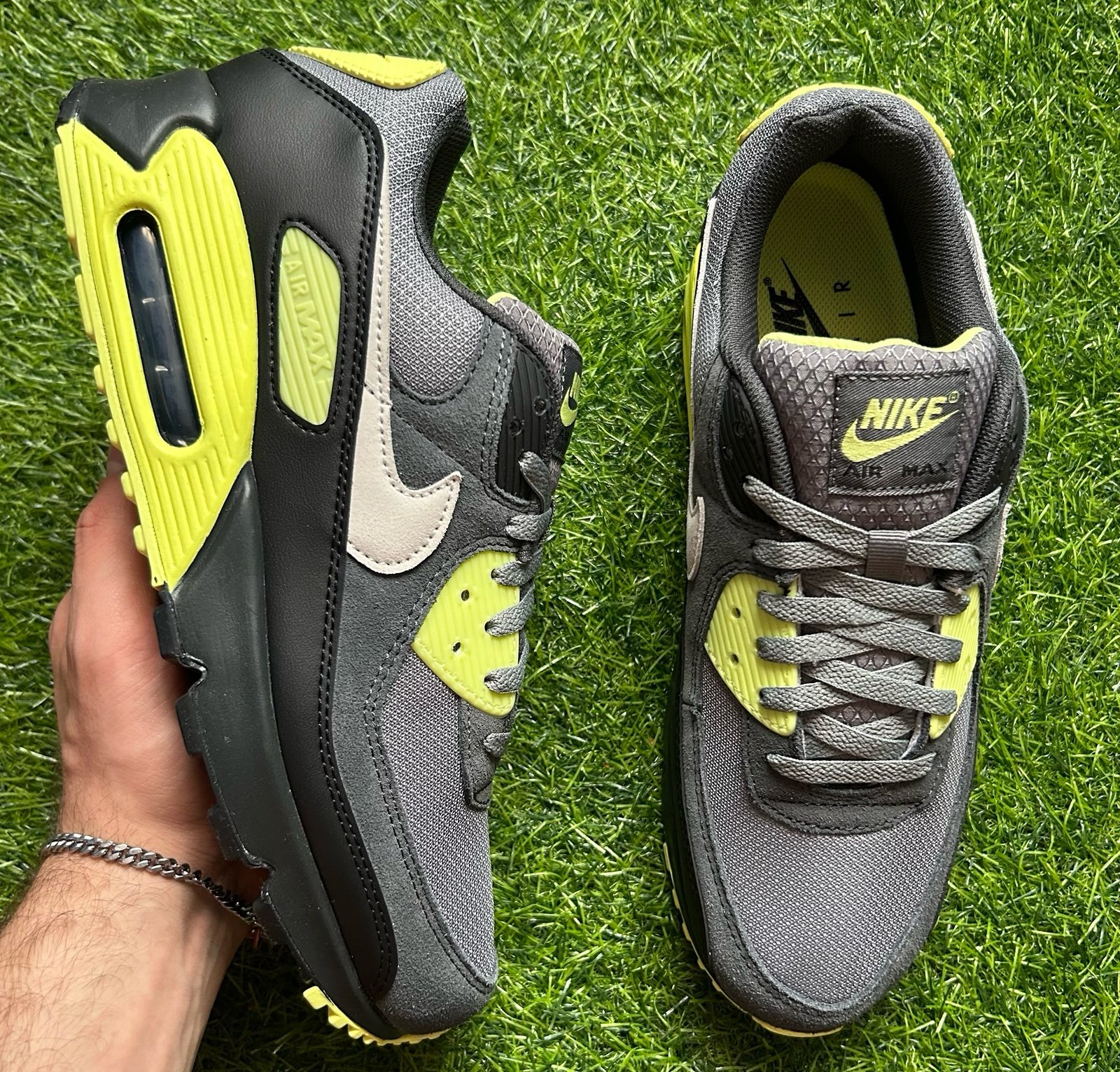 NEW Nike Air Max 90 Smoke Grey Lemon Twist Men’s Size 11