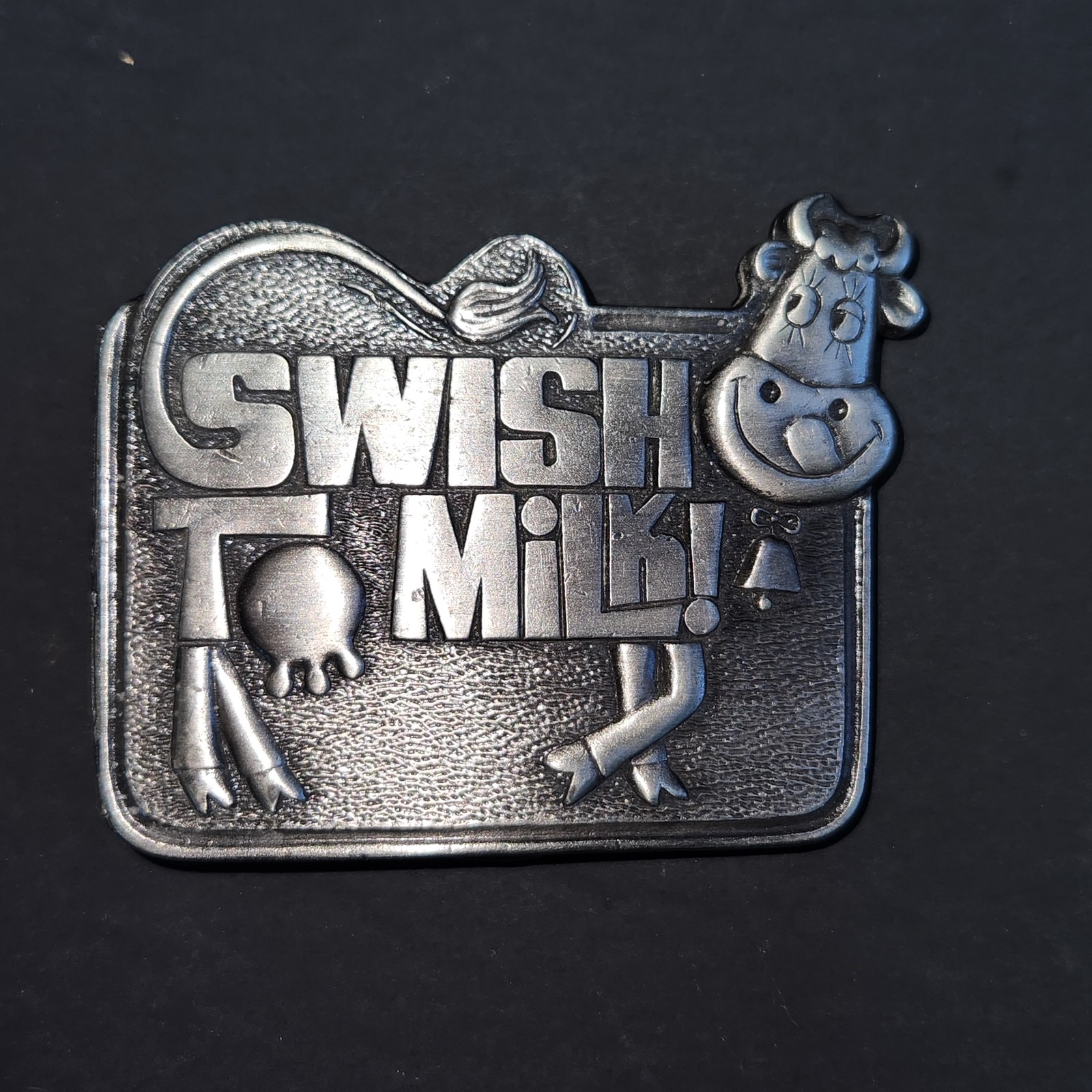 Vintage Pewter Belt Buckle 1979 Swish To Milk! Dairy Cow Novelty Collectible 3