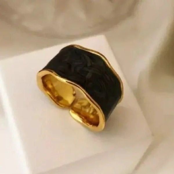 New Black Enamel Ring 925 Stamped