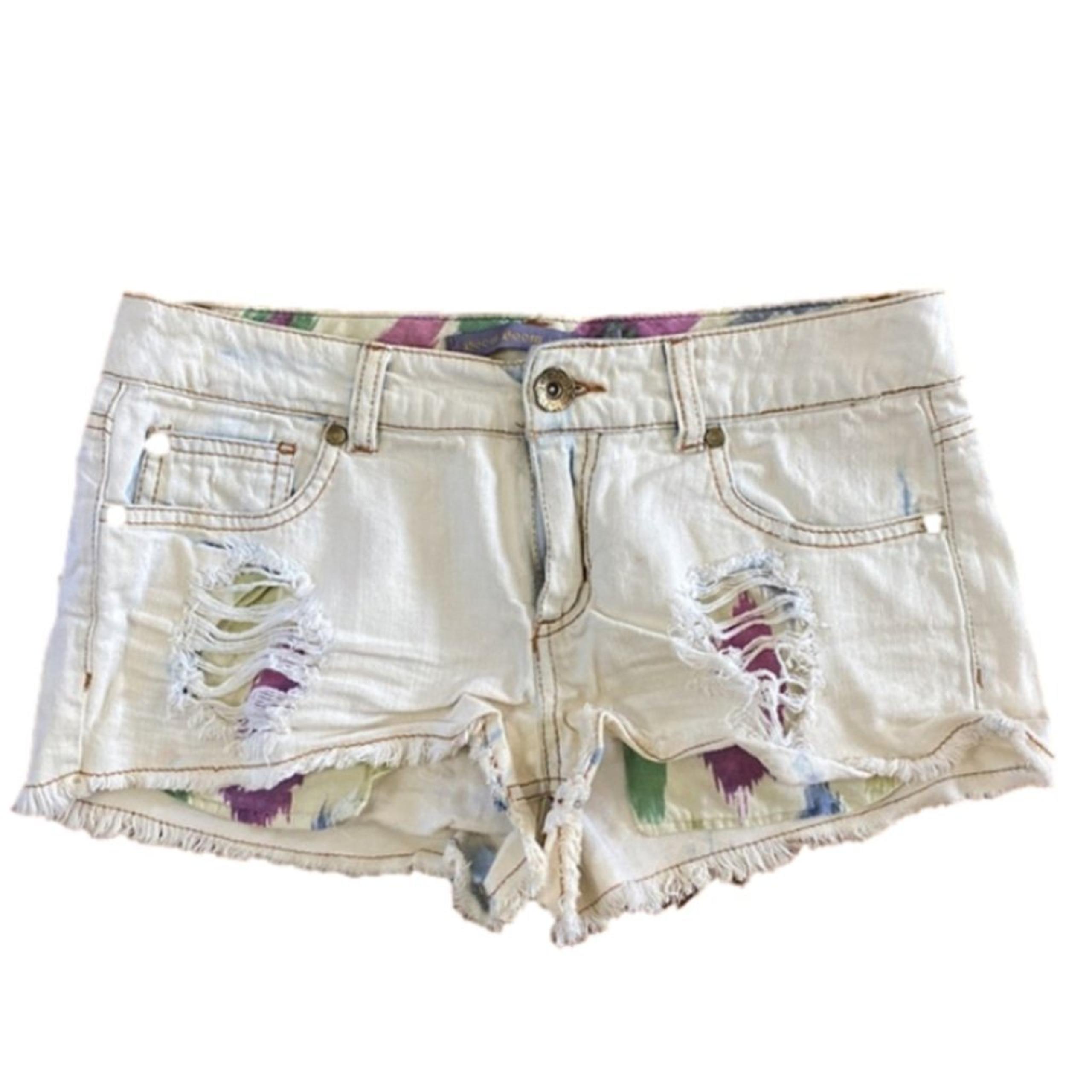 Boom boom jeans white wash distressed short denim jean shorts size 5