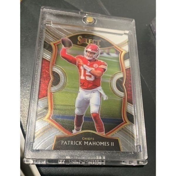 Panini select Patrick Mahomes 102