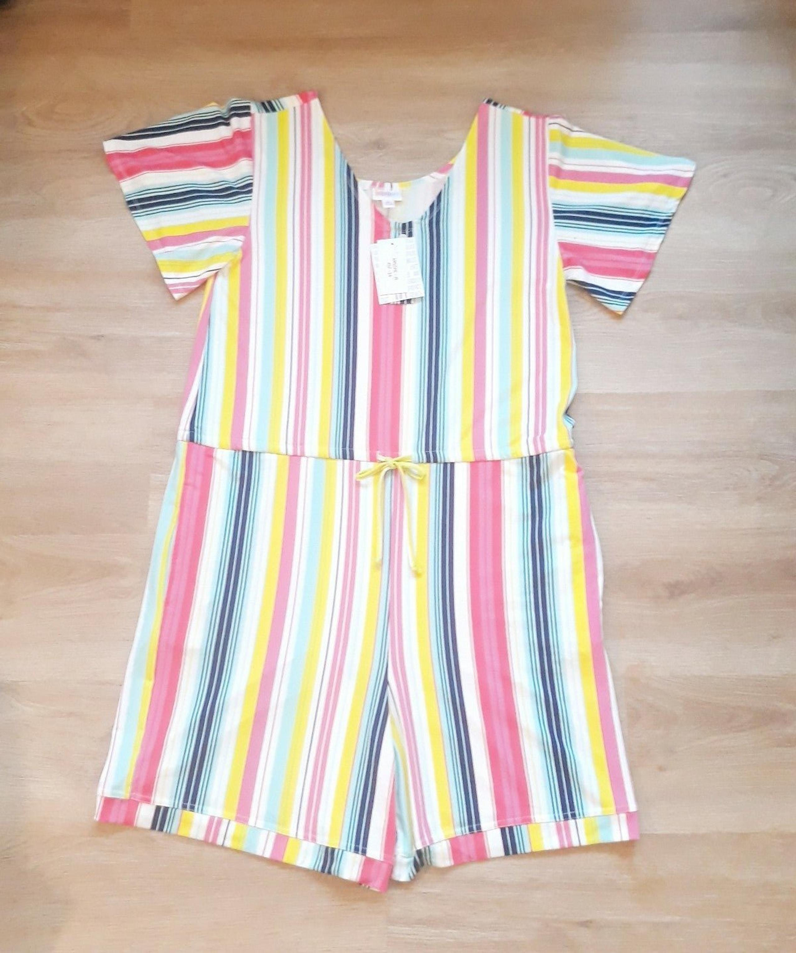 LuLaRoe Xanthe Romper - Size Medium (8-10) Rainbow Stripe Short Sleeve Romper