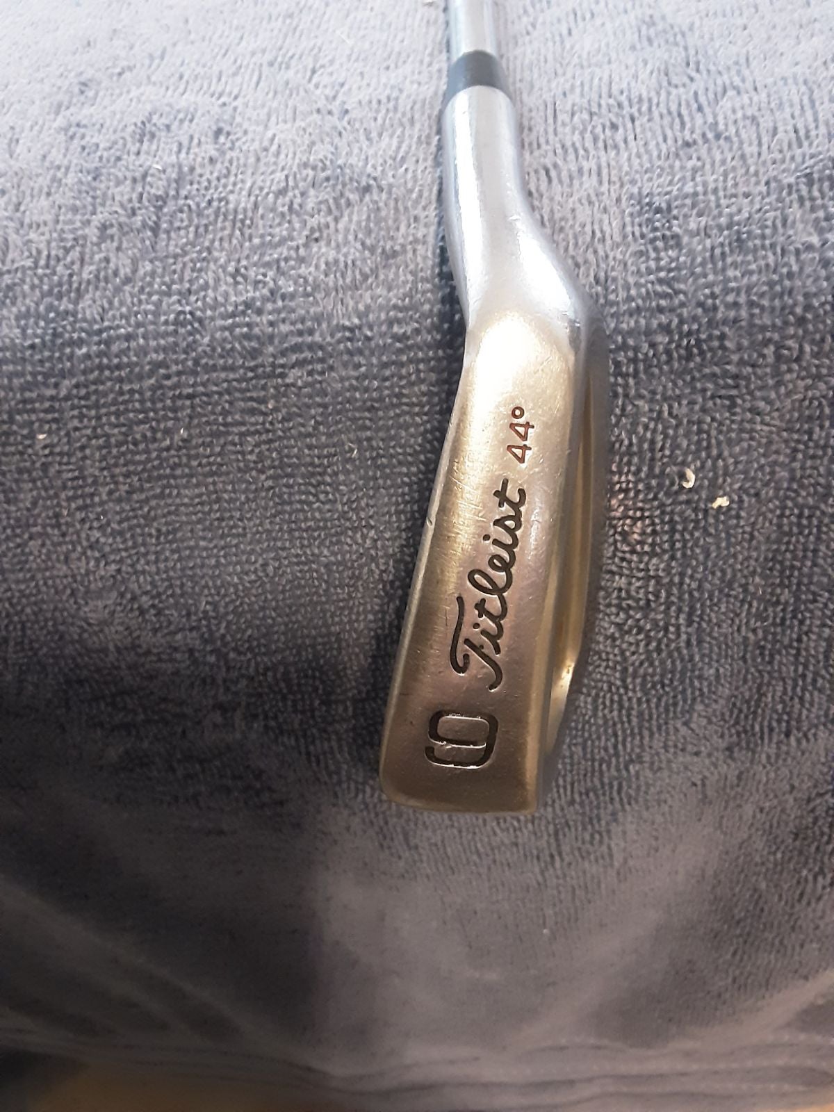 Dci titleist 9 iron right hand (check first for availability)