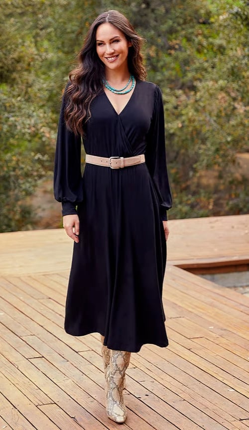 New Karen Kane Long Sleeve Artisan Dress MEDIUM Black Stretch Midi MSRP 148