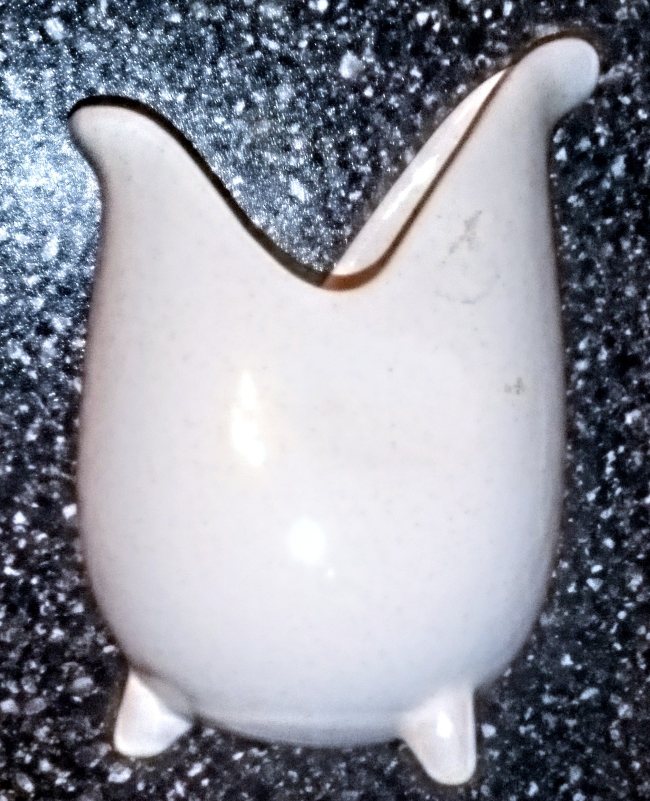 Salem freeform 1950s MCM creamer pure white modern pottery no pattern.