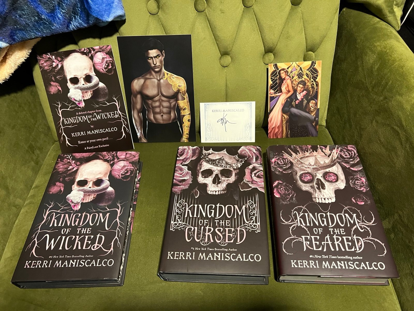 Fairyloot kingdom of the wicked trilogy NEW