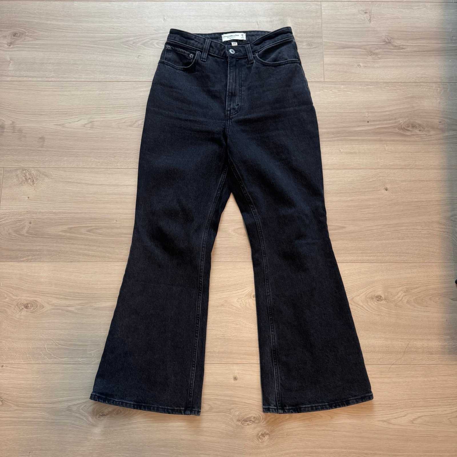 Abercrombie Curve Love Vintage Flare High Rise Jeans - XS length
