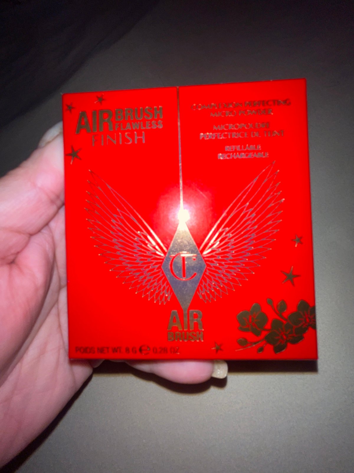 Charlotte Tilbury airbrush flawless powder medium