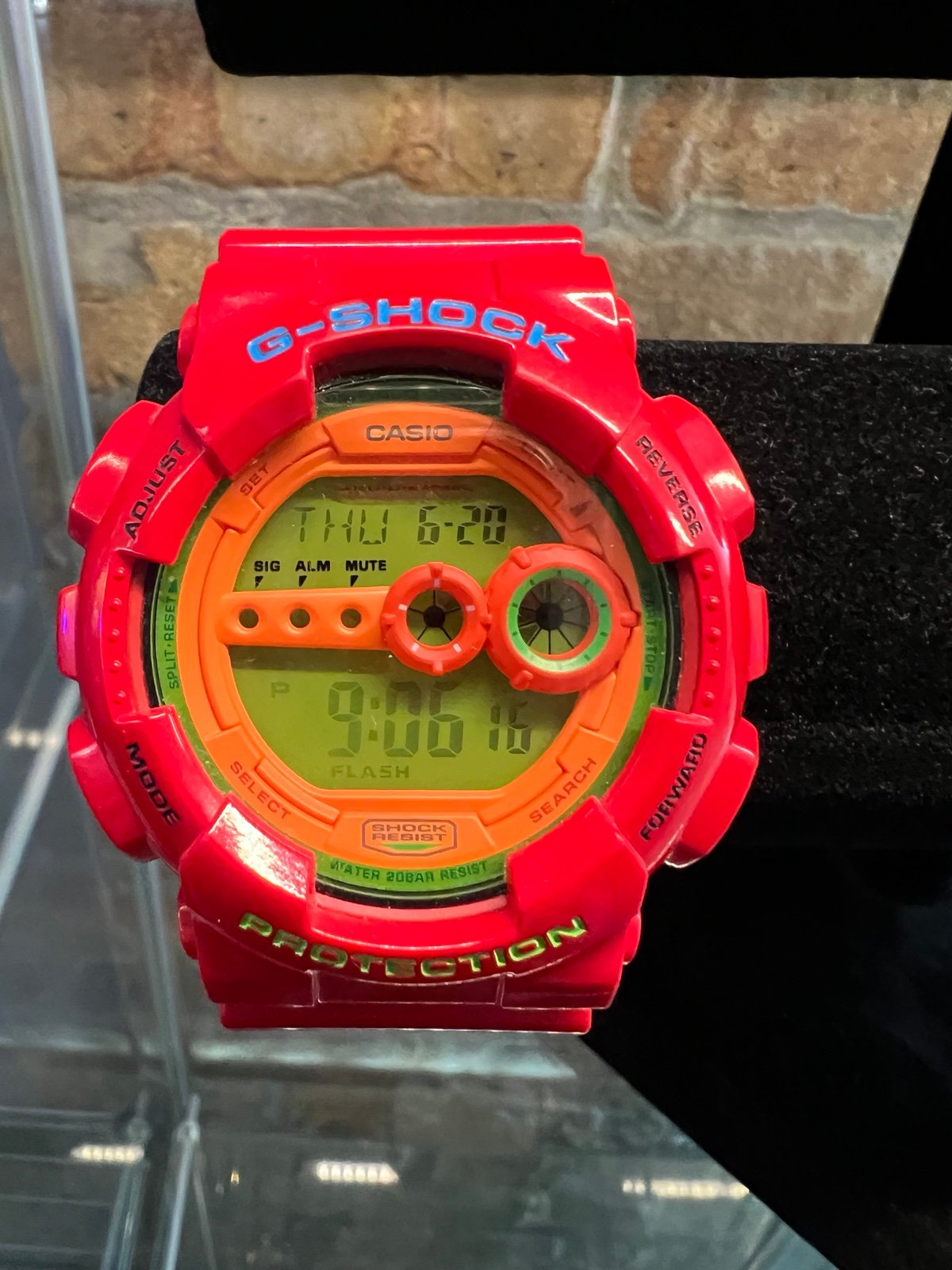 G-Shock Model 3263 GD-100HC Watch Red Rare with Box Warranty Card