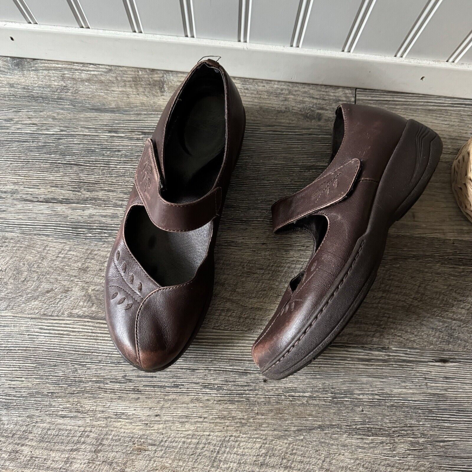Dansko Annie Embroidered Mary Janes Brown Leather Size 39