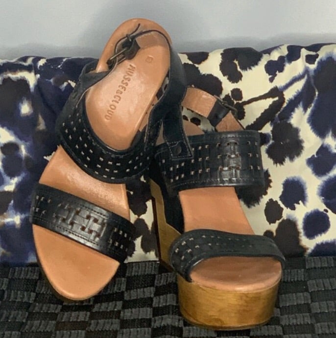 Musse & Cloud Wedges