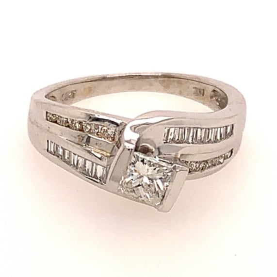 14k White Gold Diamond Ring 0.89 Ct