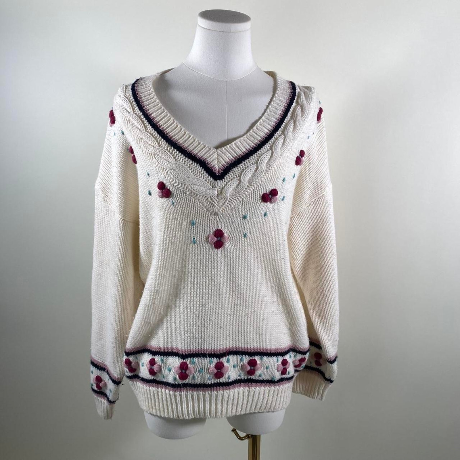 Vintage cottage knit sweater