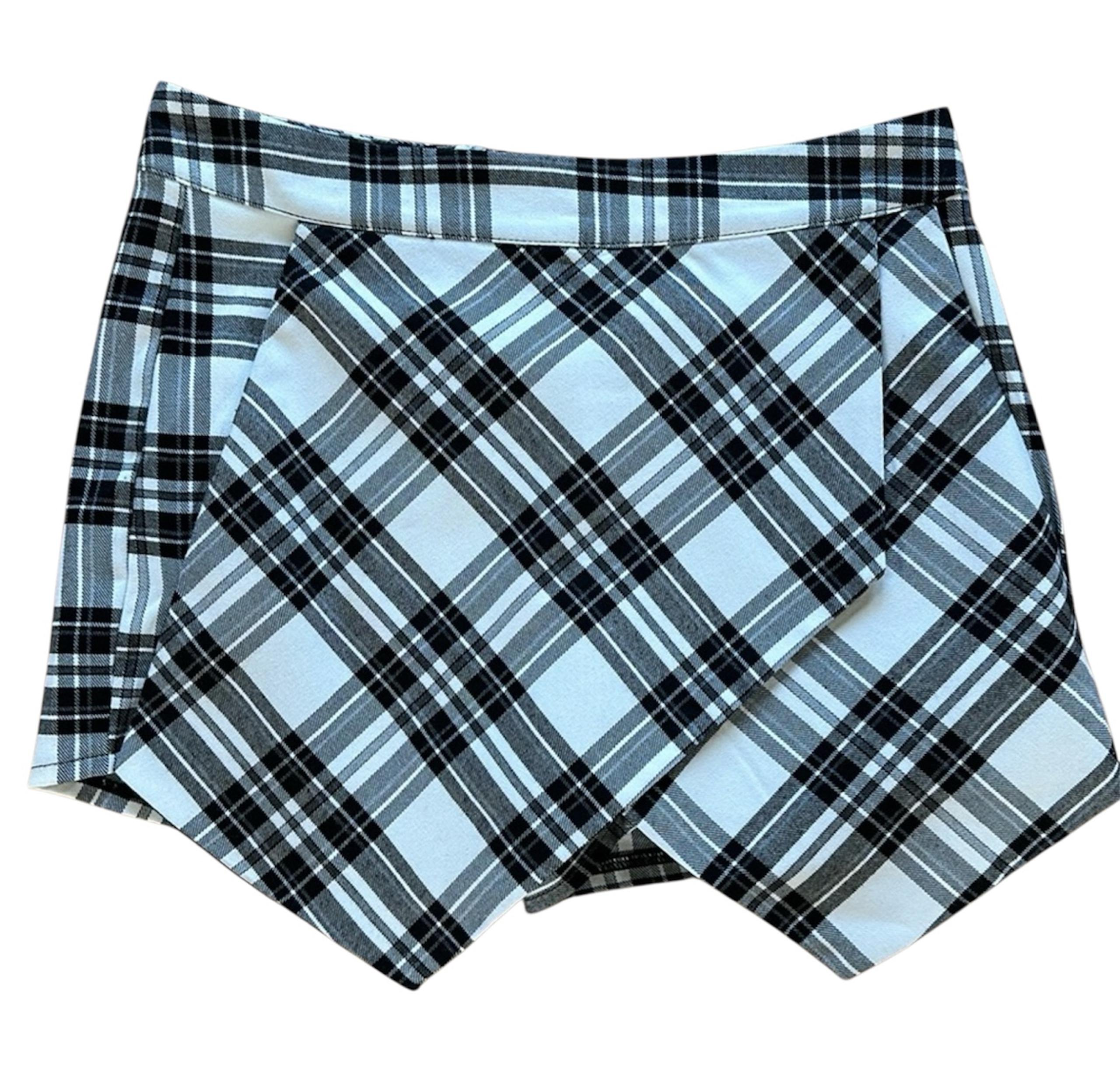 LF Plaid Envelope Skort
