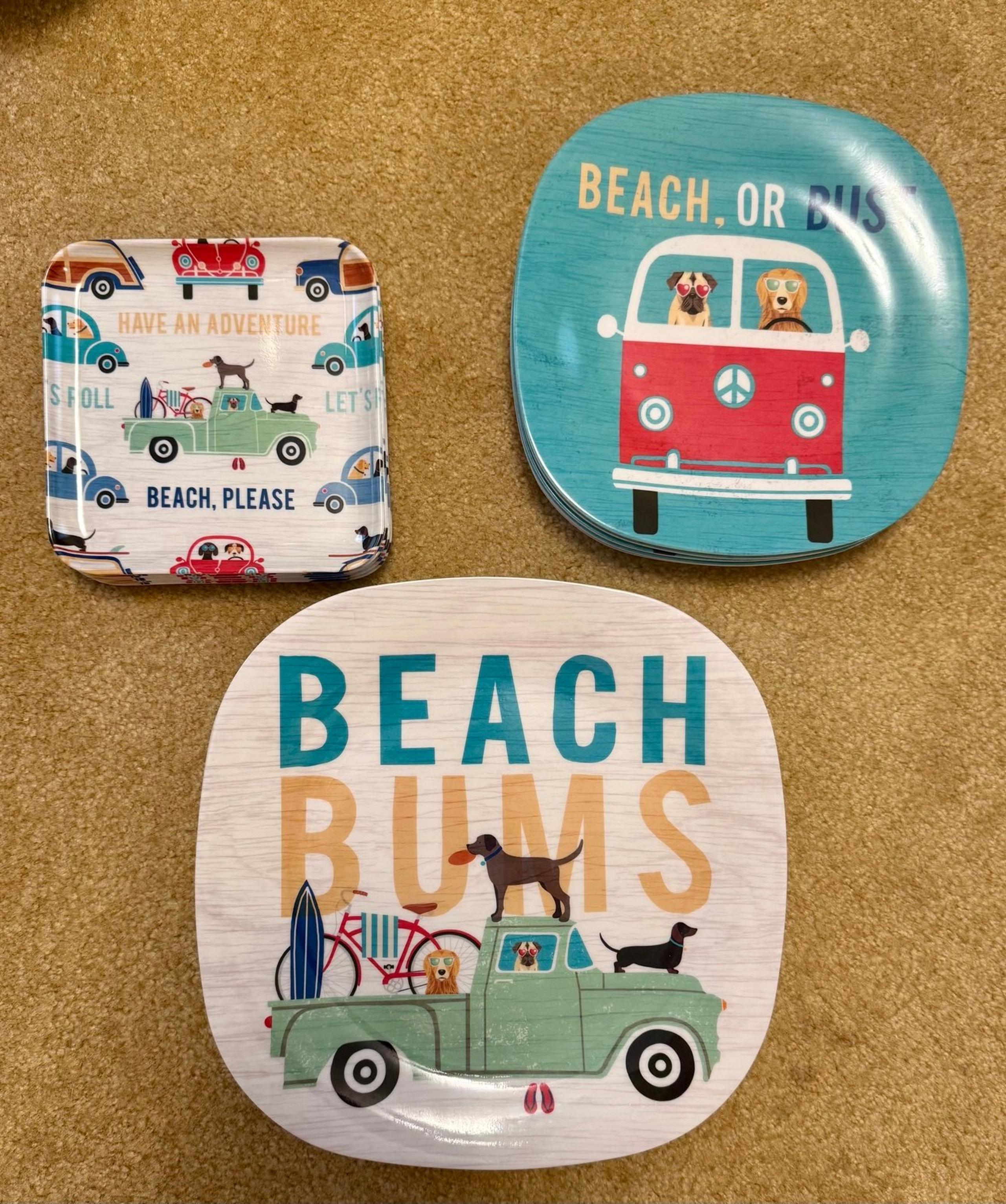 Summer Dog Plates (18 Total)