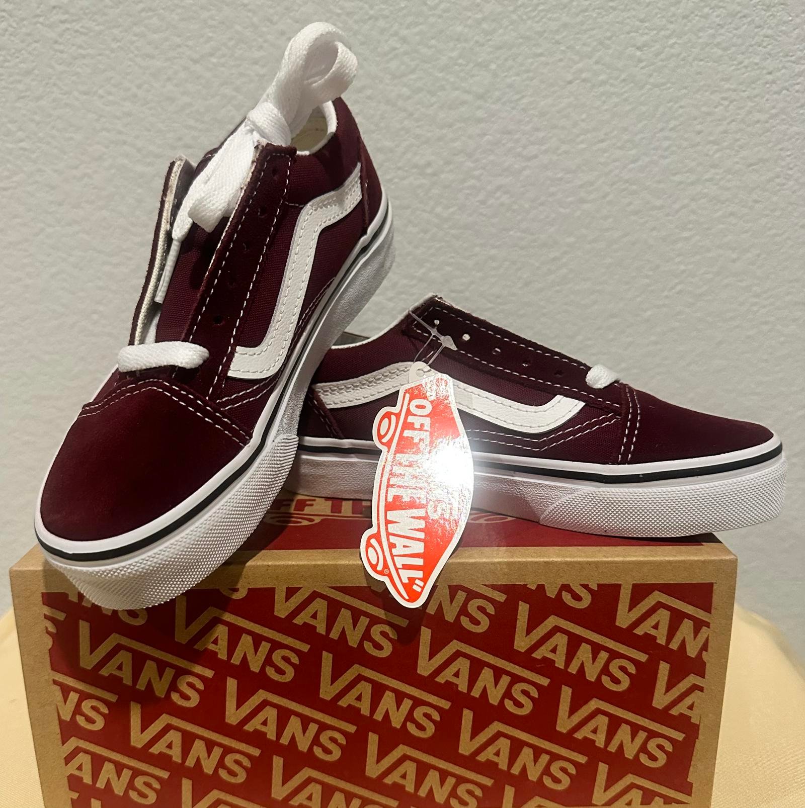 New Vans Old Skool Sneakers Kids Size 12.5