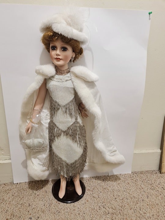 24 Inch Flapper Doll Hand Painted Porcelain Vintage 24 Inch Flapper Doll Hand Painted Porcelain Vintage