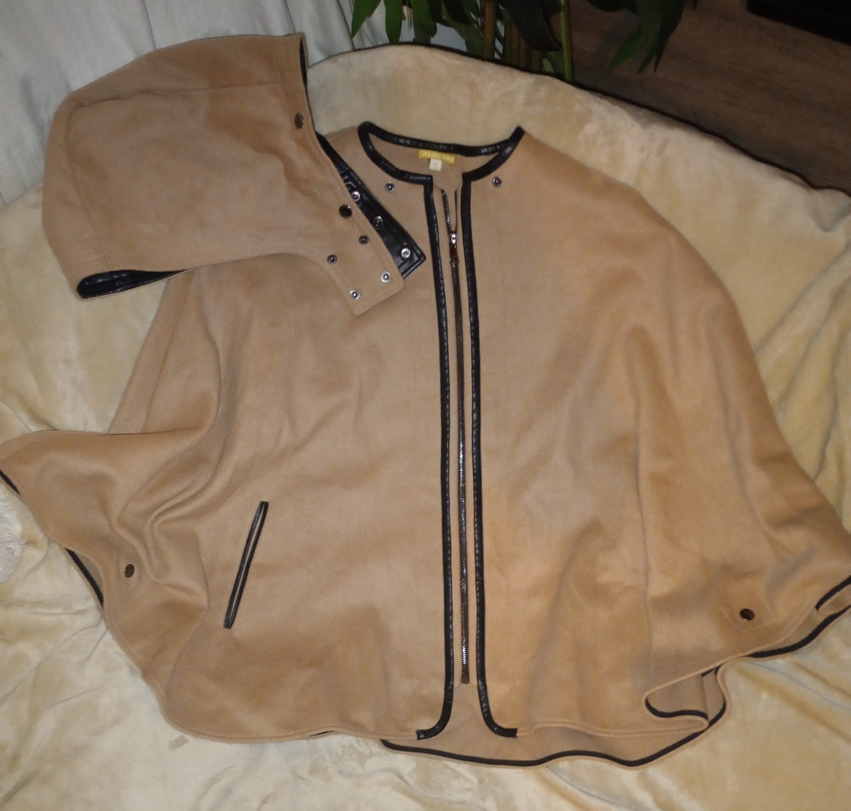 GIANNI BINI Wool Poncho Cape Jacket XS