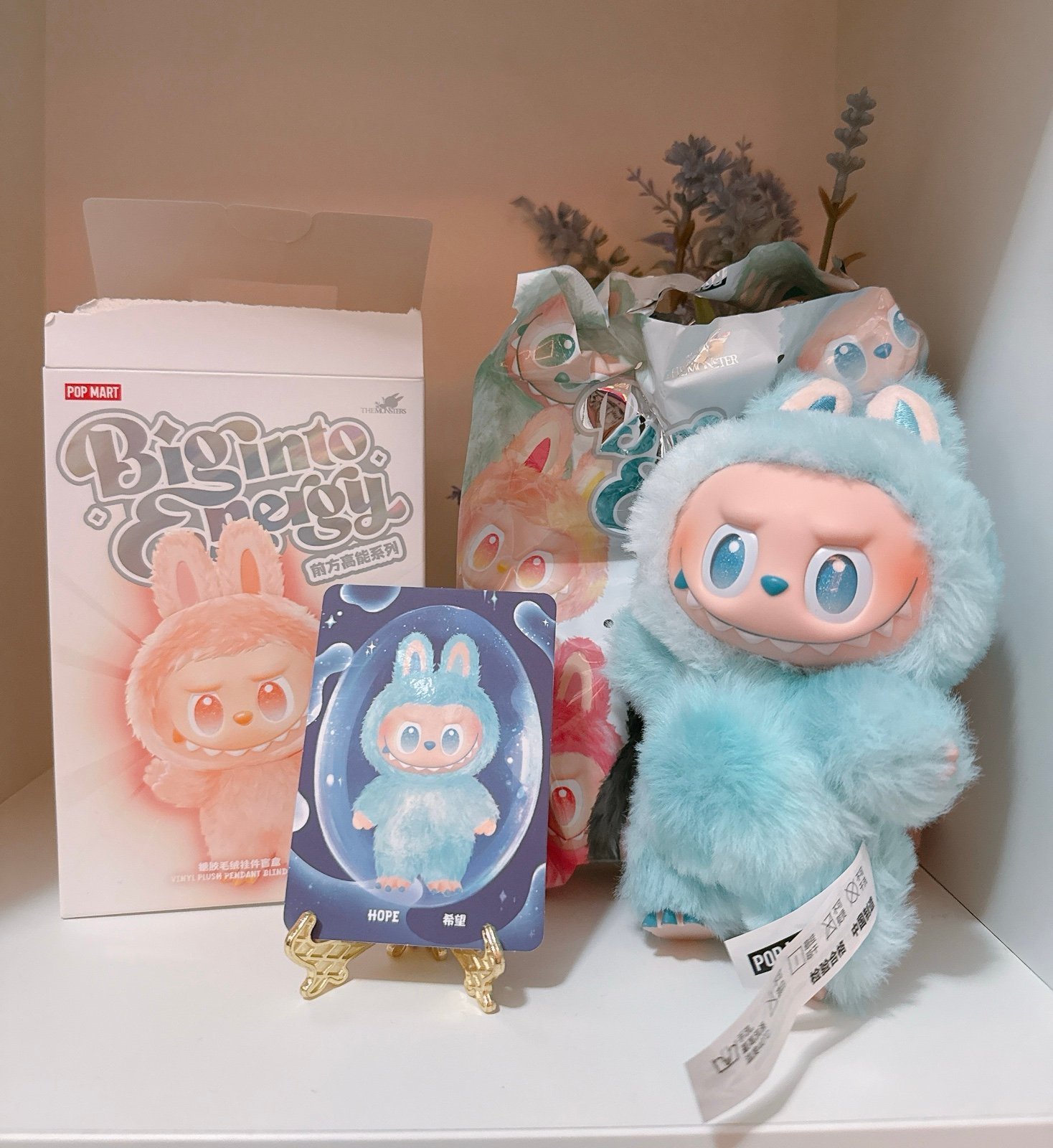 POP MART: THE MONSTERS Big into energy Labubu | Hope