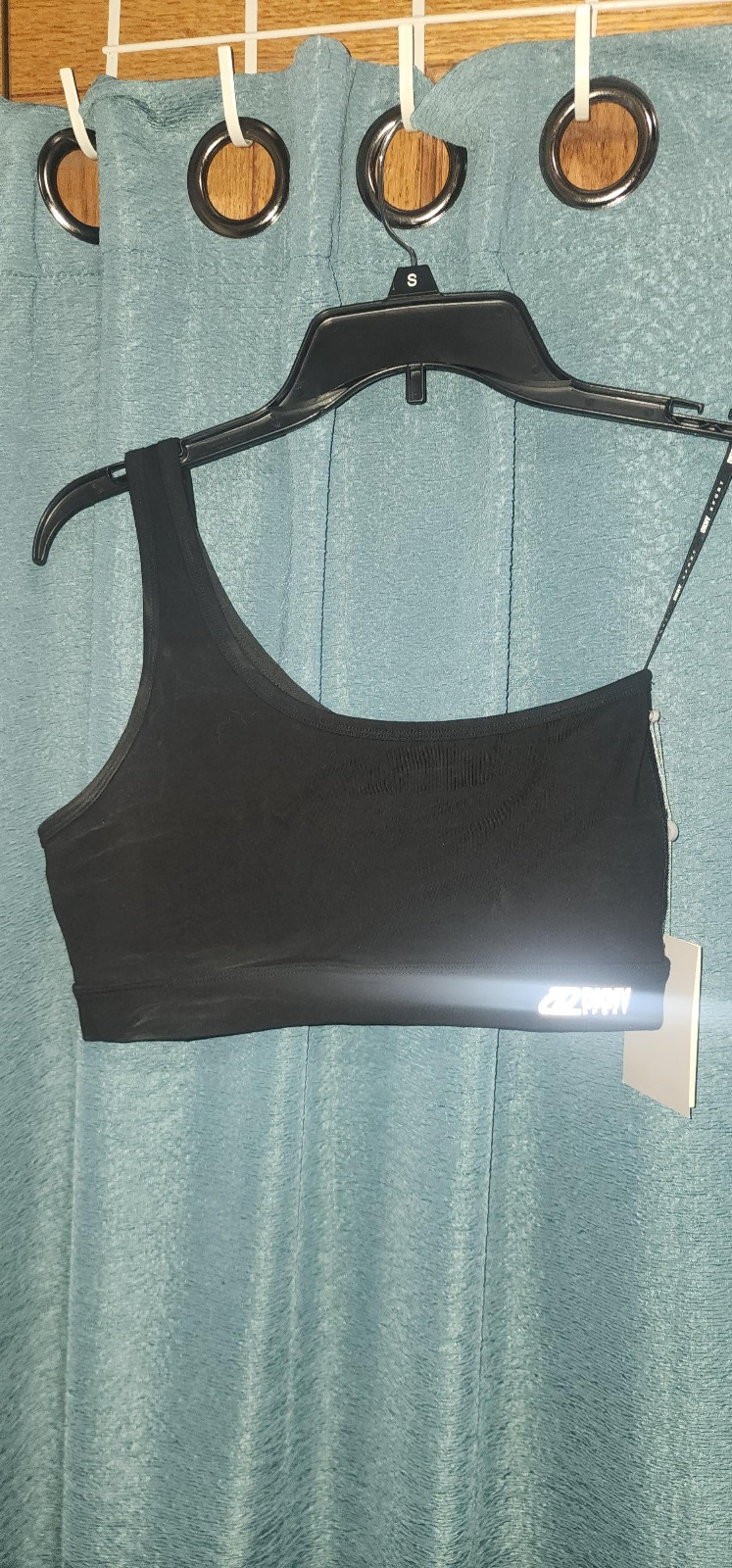 New DKNY Sport Black One Shoulder Women's Athletic Sports Bra Sheer Lining Unpad