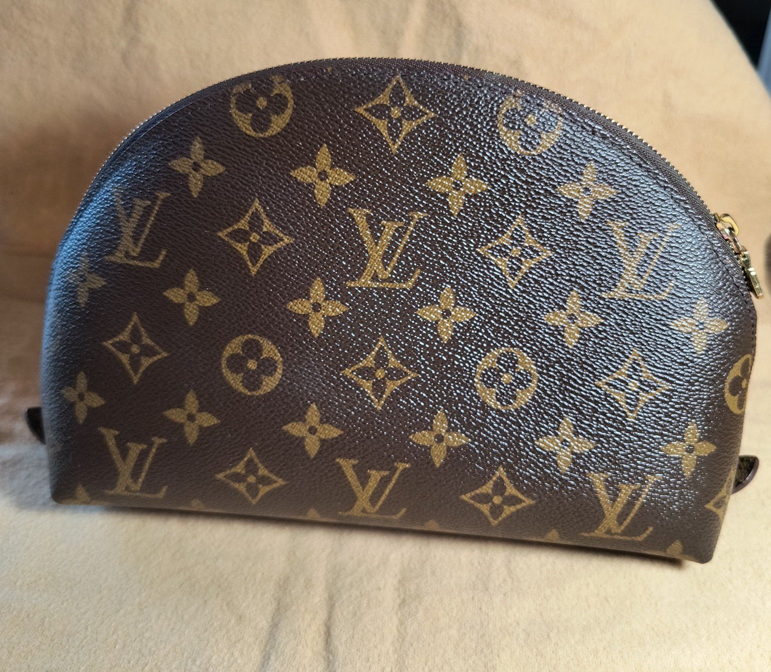 Louis Vuitton Trousse Demi-Ronde monogram