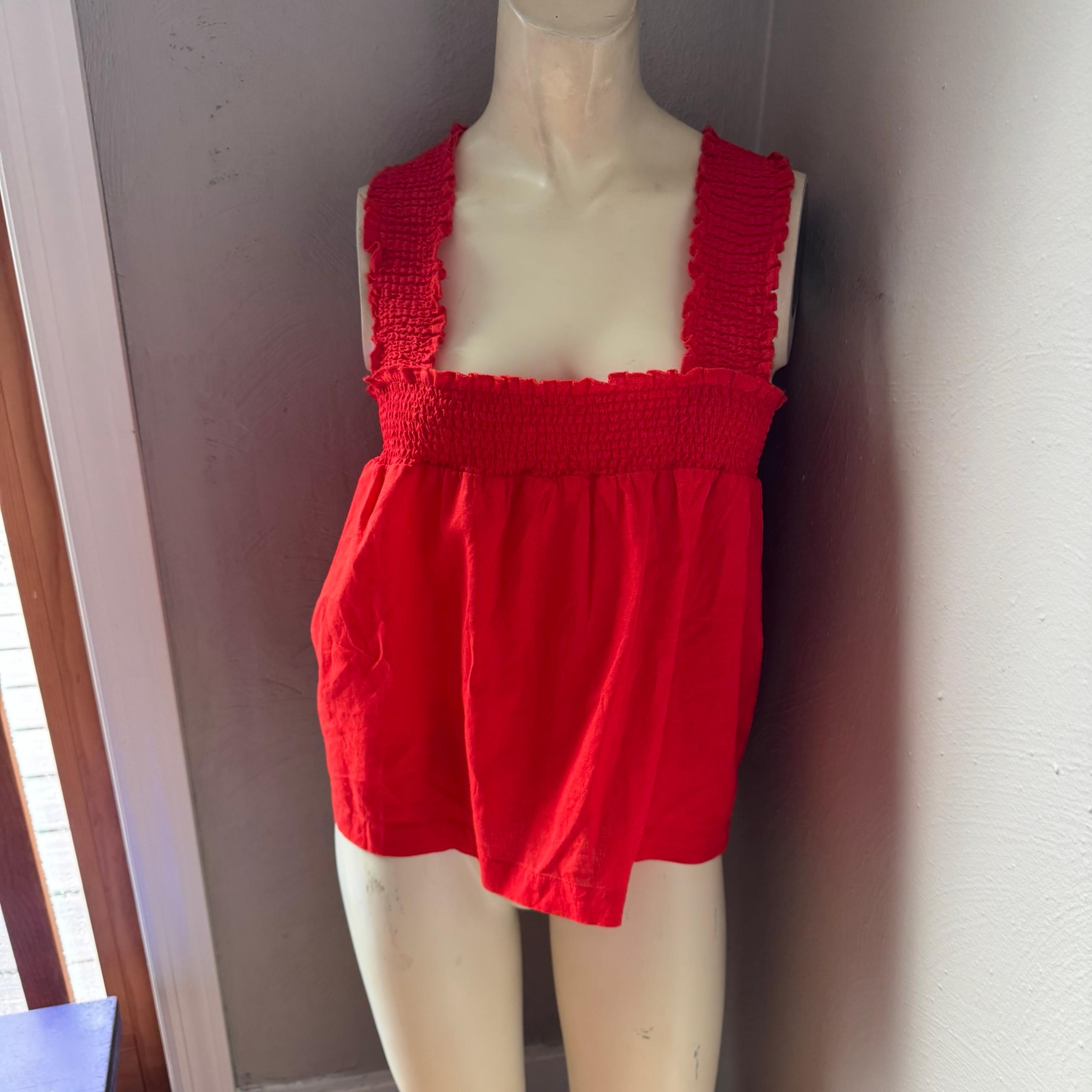 Saks fifth Ave linen red sleeveless blouse nwt size small