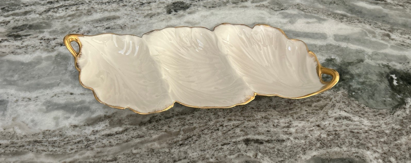 Lenox Vintage serving dish