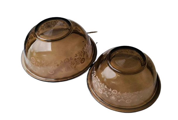 Pyrex Nesting Mixing Bowls Amber Festive Harvest Brown Vintage Set Of 2 USA