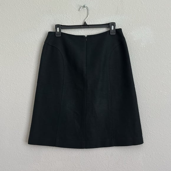 Magaschoni black skirt size Large