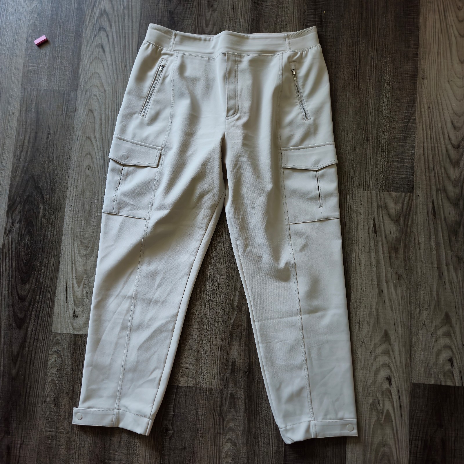 Athleta endless high rise cargo pants size 16