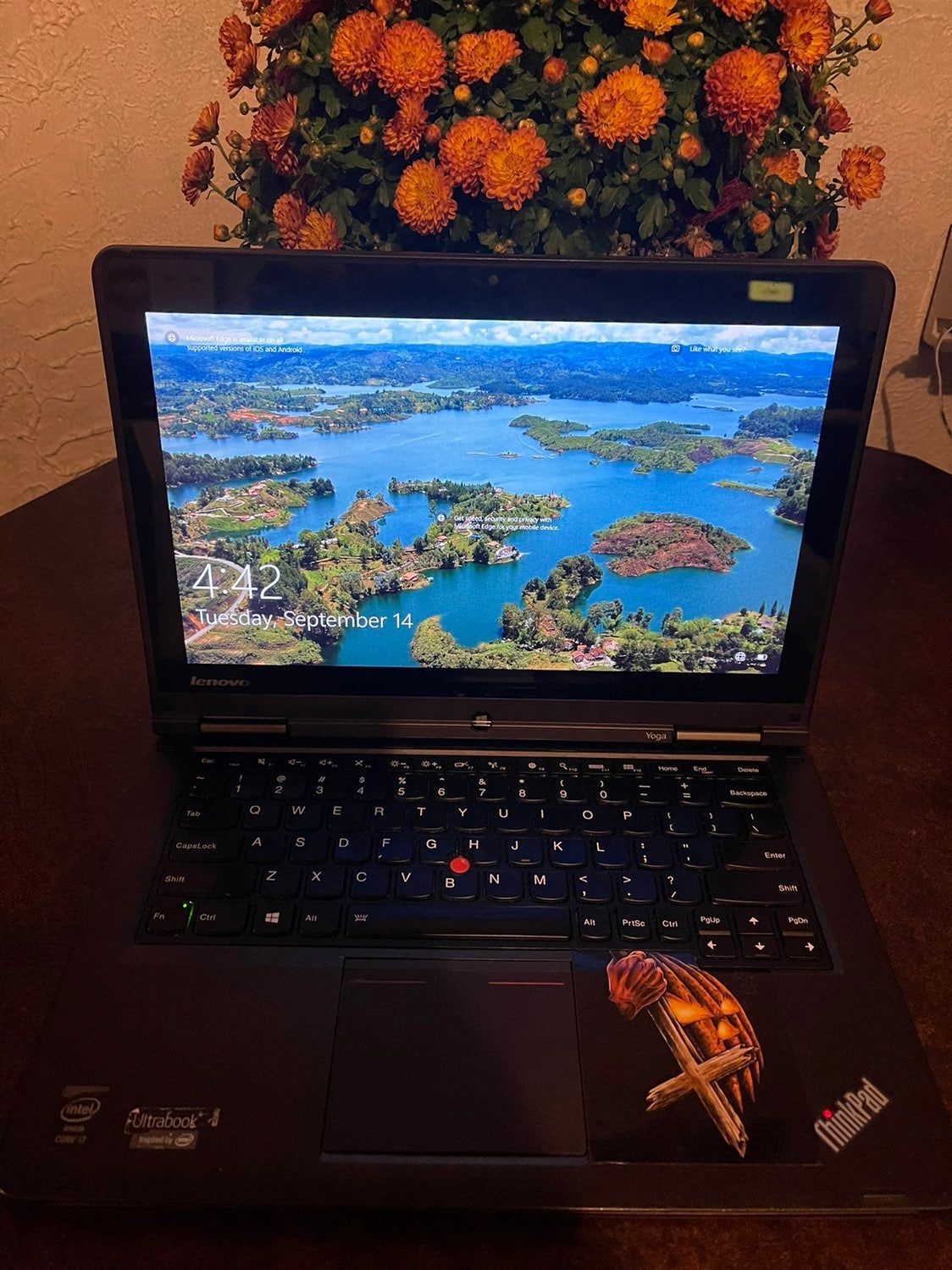 Lenovo ThinkPad L380 Yoga 2-in-1 Touch-Screen Laptop 256 GB in Black
