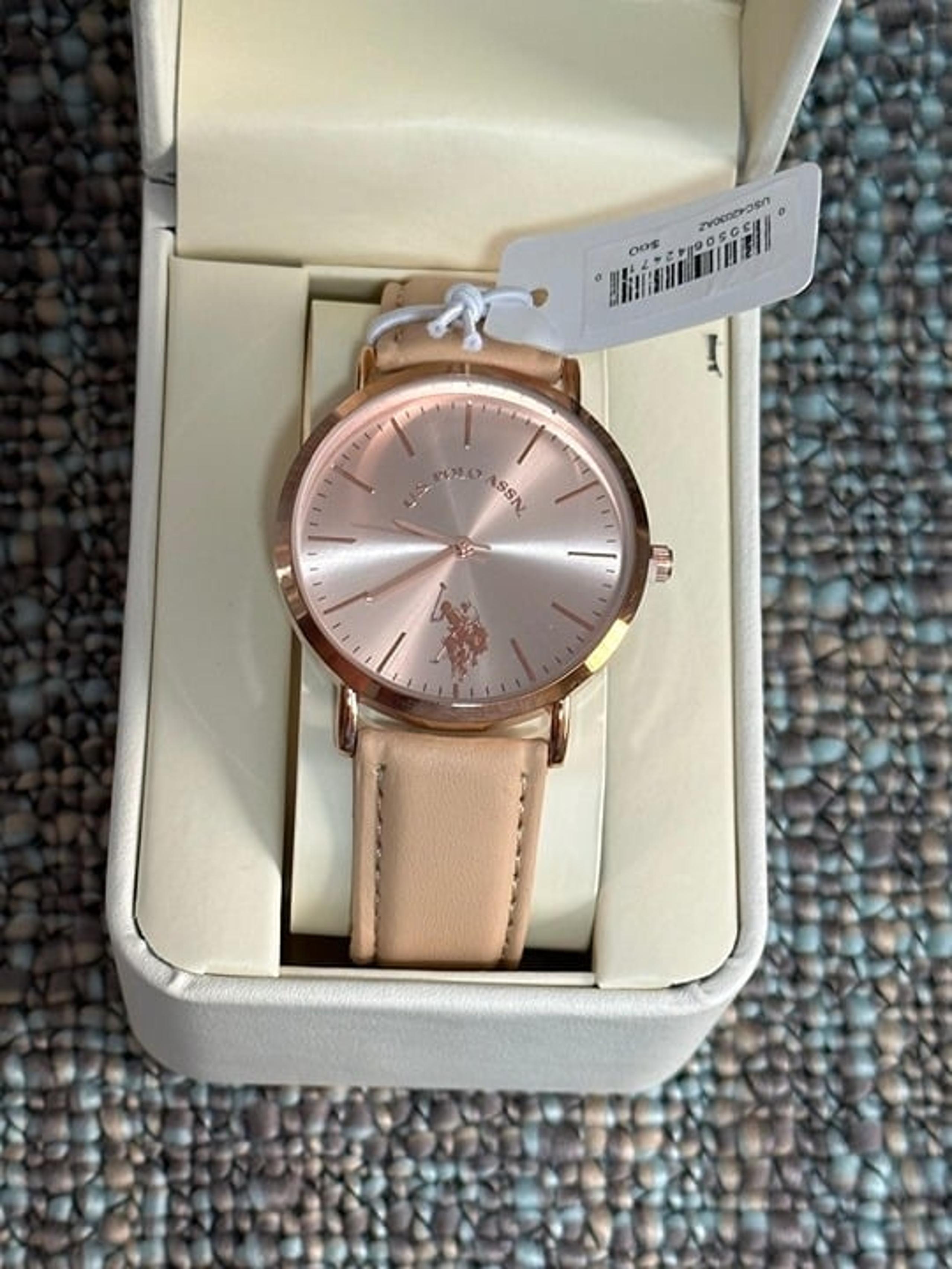 NEW USPA WOMANS BLUSH STRAP ROSE GOLD FACE WATCH