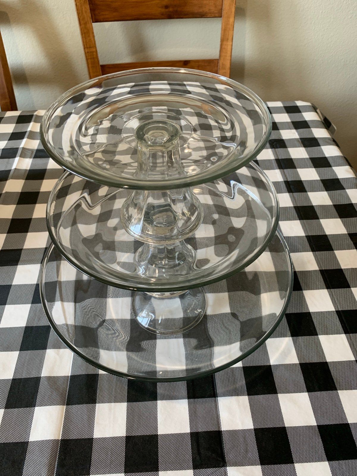 Tiered Anchor Hocking Glass Plates