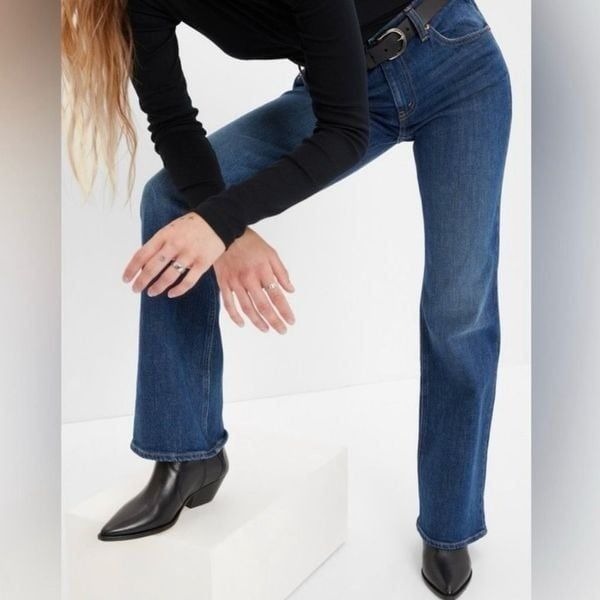 GAP Mid-rise 90s Loose Flare Jeans (Dark Indigo) - 4 Short