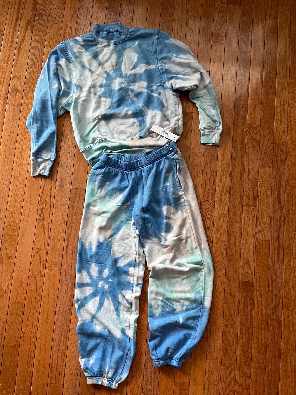 Like new Anthropologie Stateside Tie-Dyed Hoodie & Pants