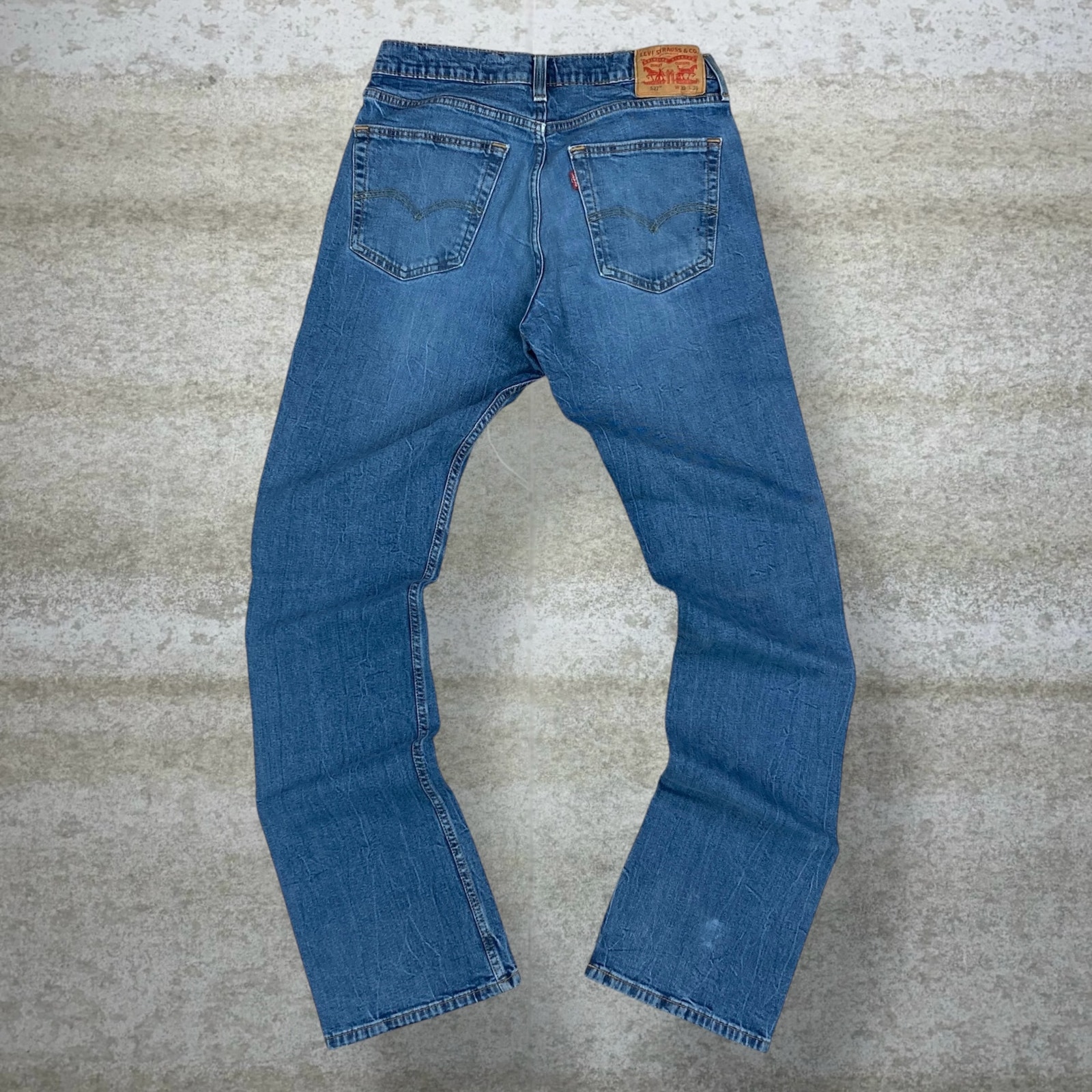 Levis Jeans 527 Slim Bootcut Flared Fit Medium Wash Denim Red Tab