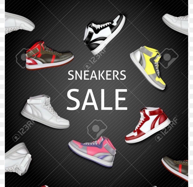 Lot of converse and vans