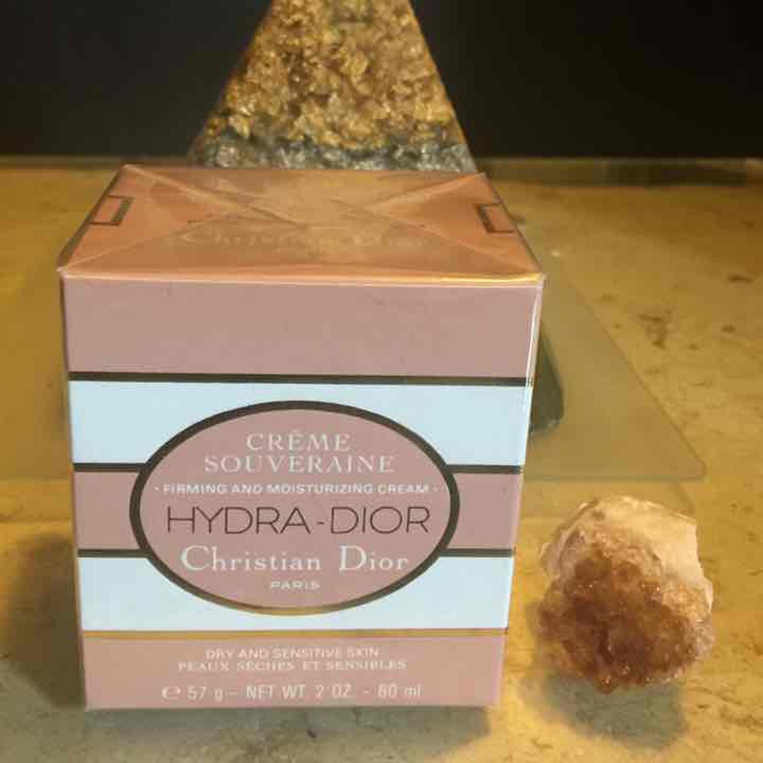New authentic CD firming & moisturizing