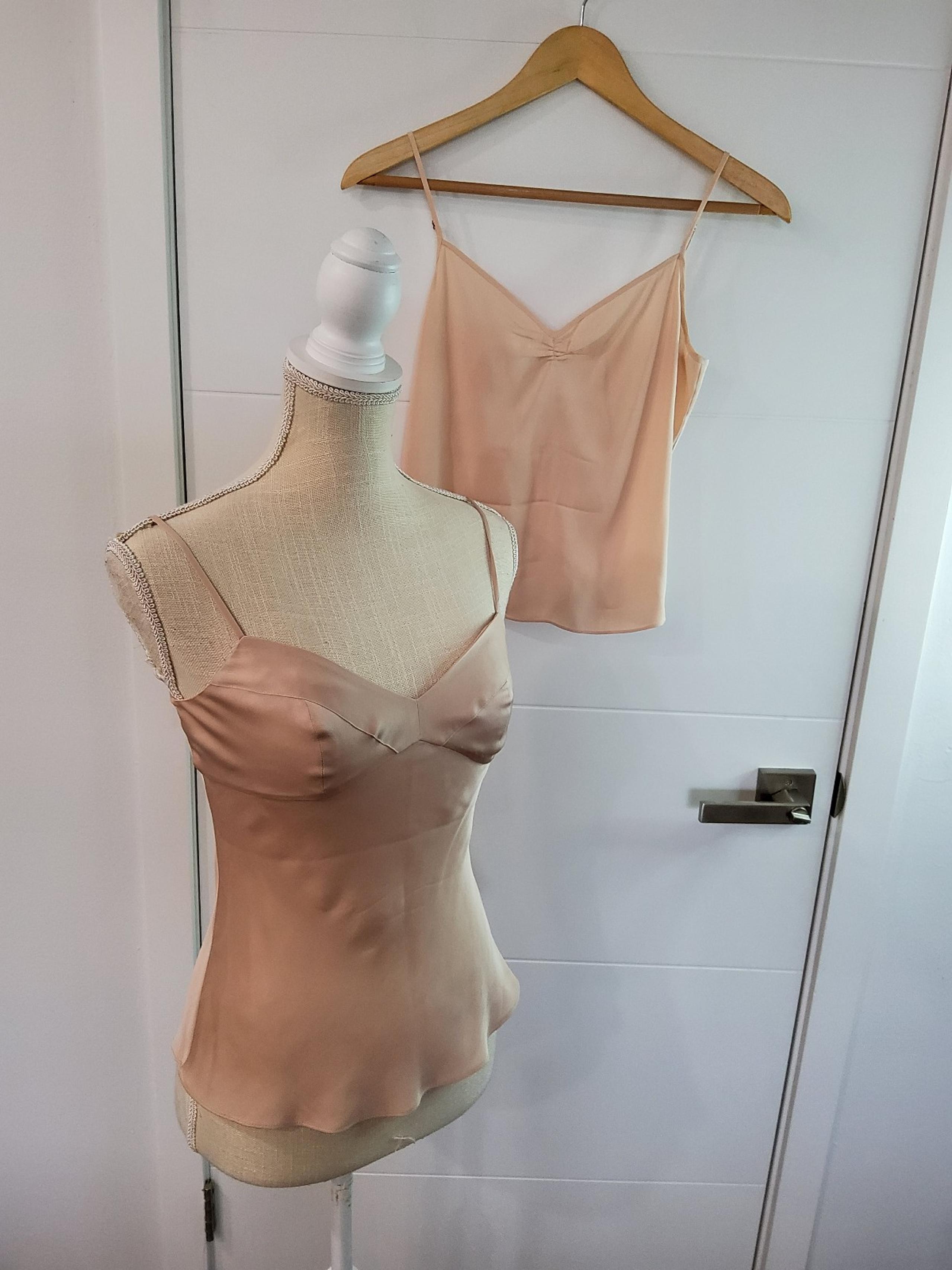 Diane von Furstenberg Lot of 2 Silk Camisoles Size 0-2